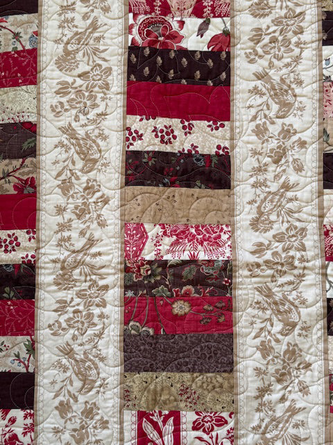 French General Stacked Coins Finished Quilt