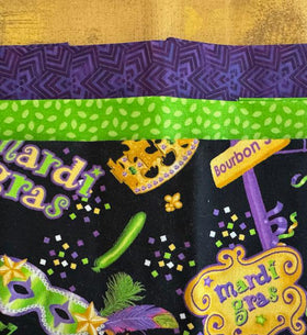 Fat Quarter Bundle 4 Mardi Gras