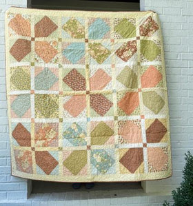 Fig Tree Petals Finished Quilt